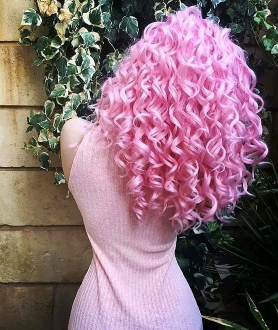 Длинные Розовые Волосы Фото