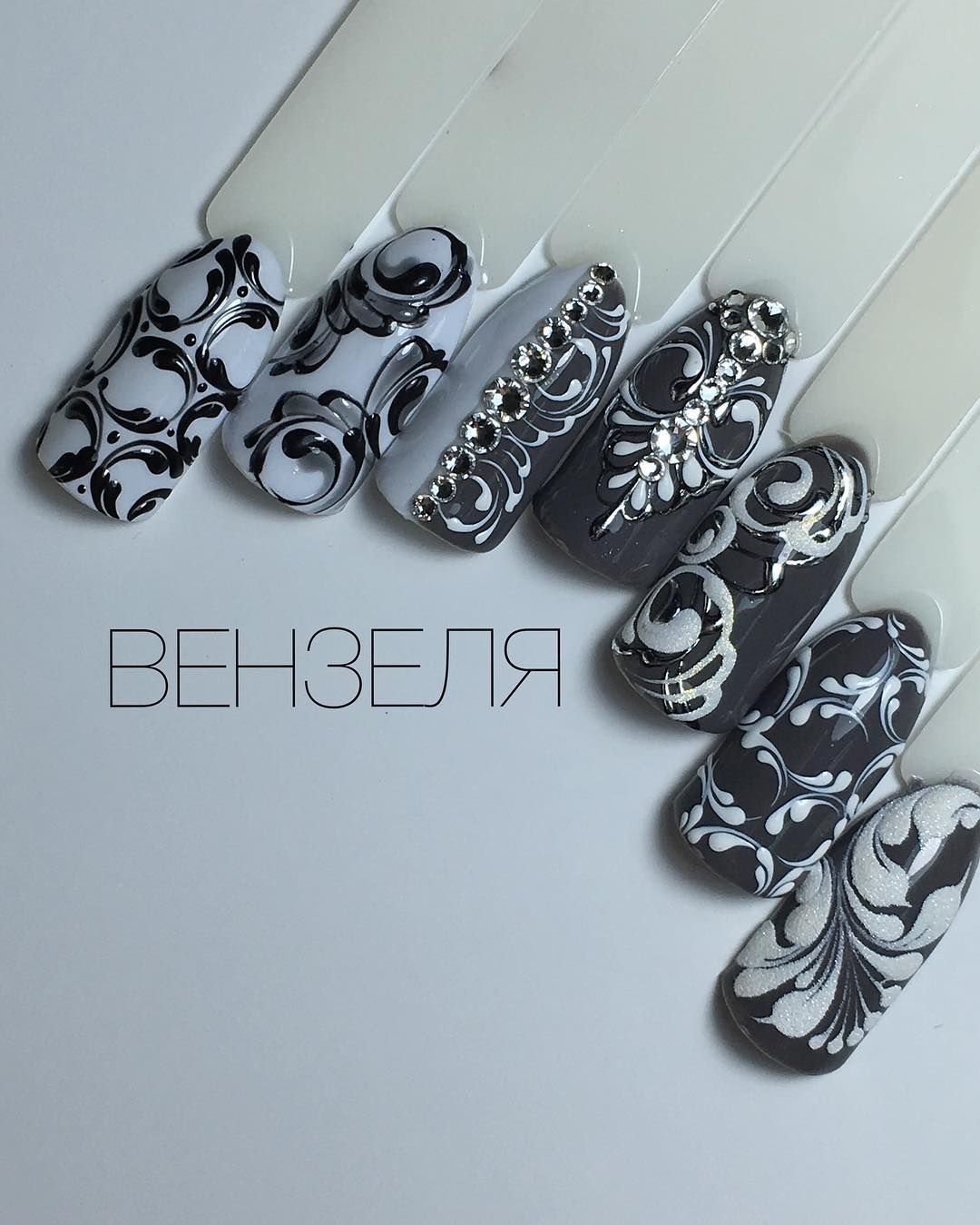 Маникюр серебро вензеля