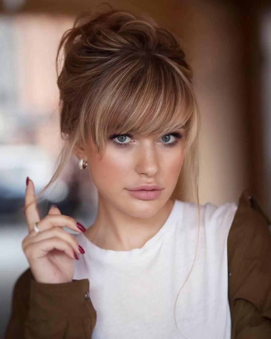 Дианна Агрон стрижка