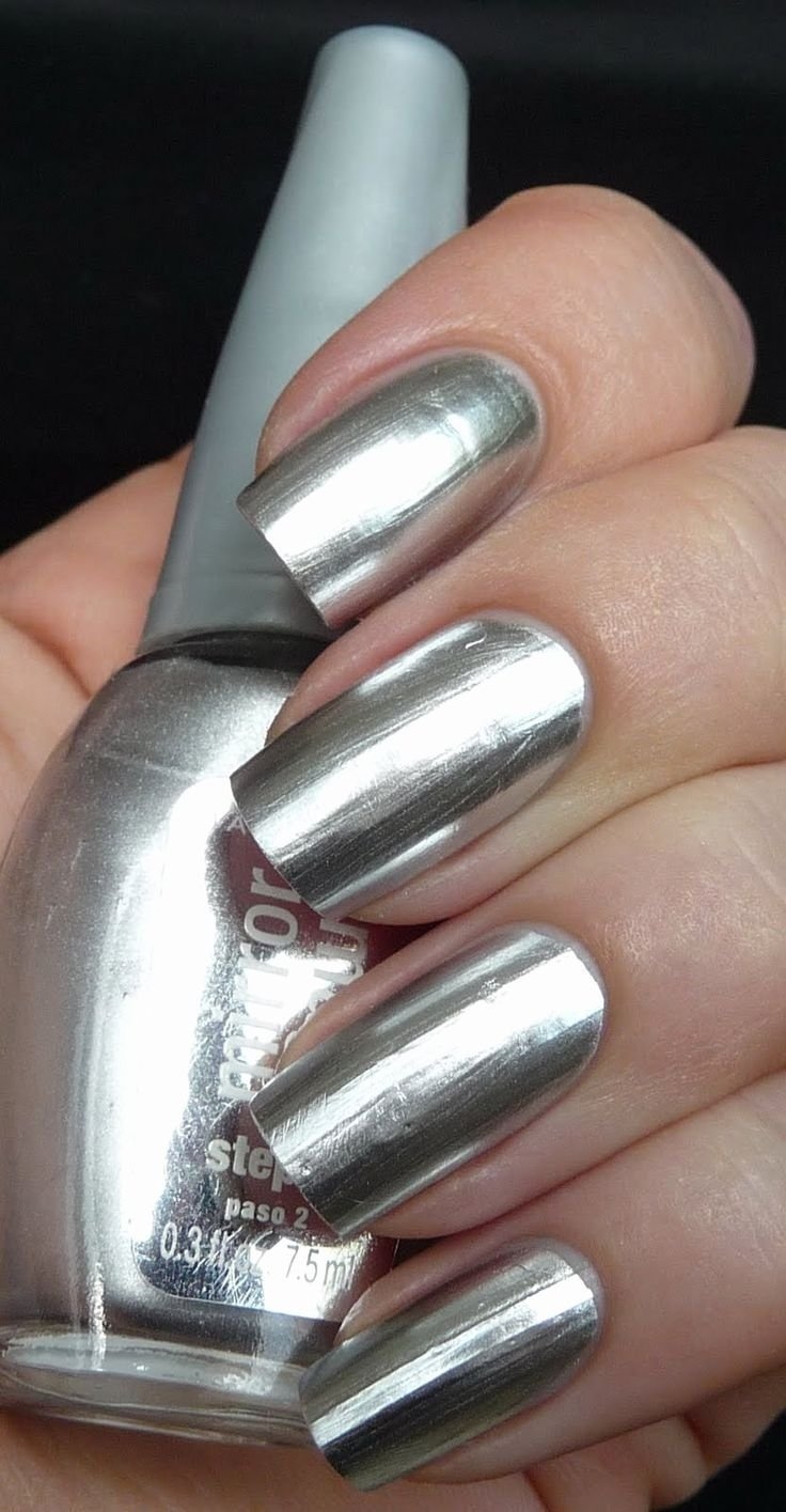 Лак номера 135 Metallic Shine