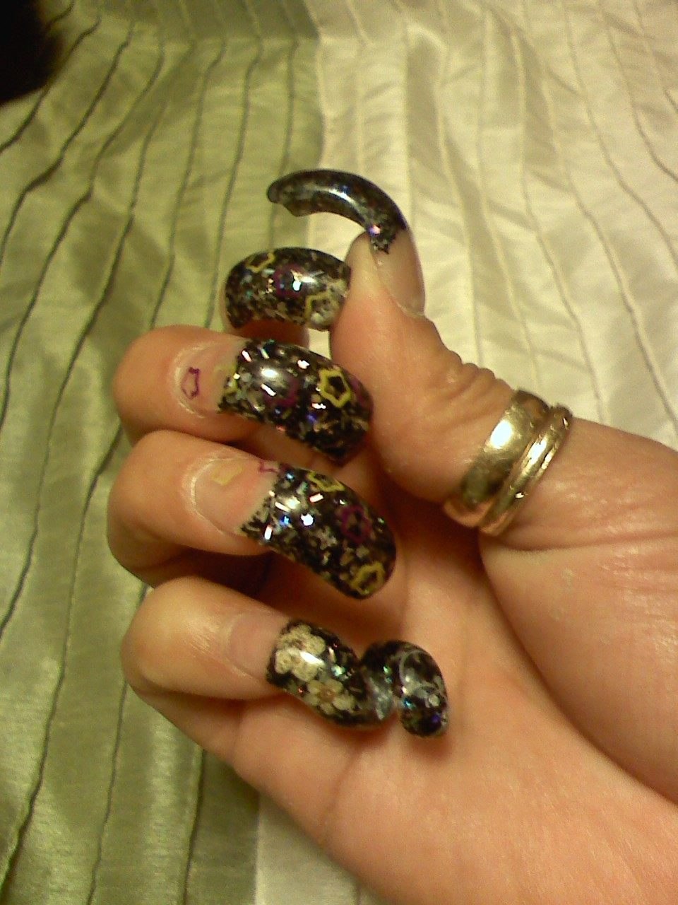 Сложный маникюр