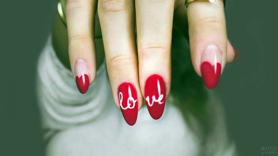 Маникюр Love