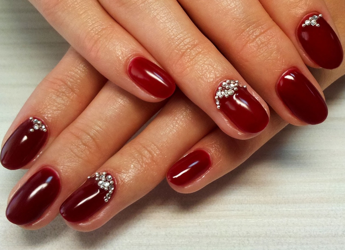 CND Shellac Rose Bud на ногтях