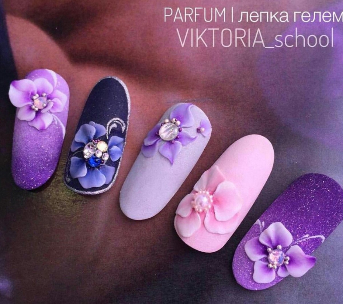 Объемная лепка на ногтях