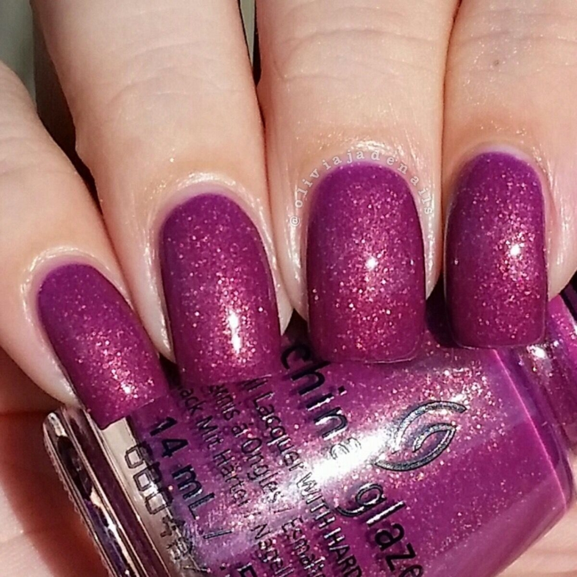 China Glaze лиловый