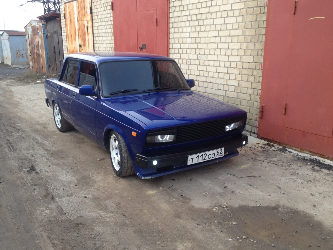 2105 Мускари