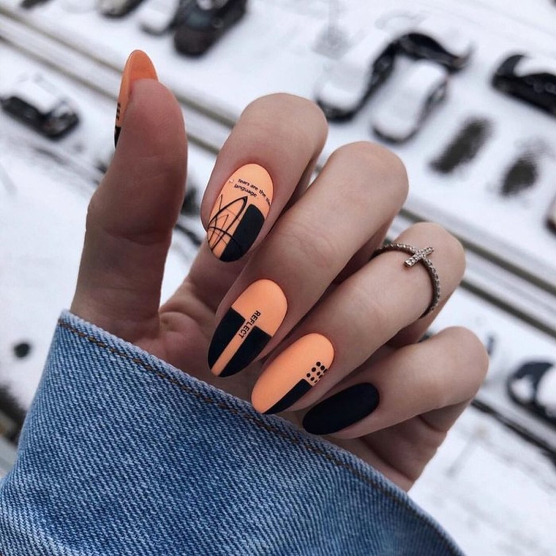 Ногти молодежные