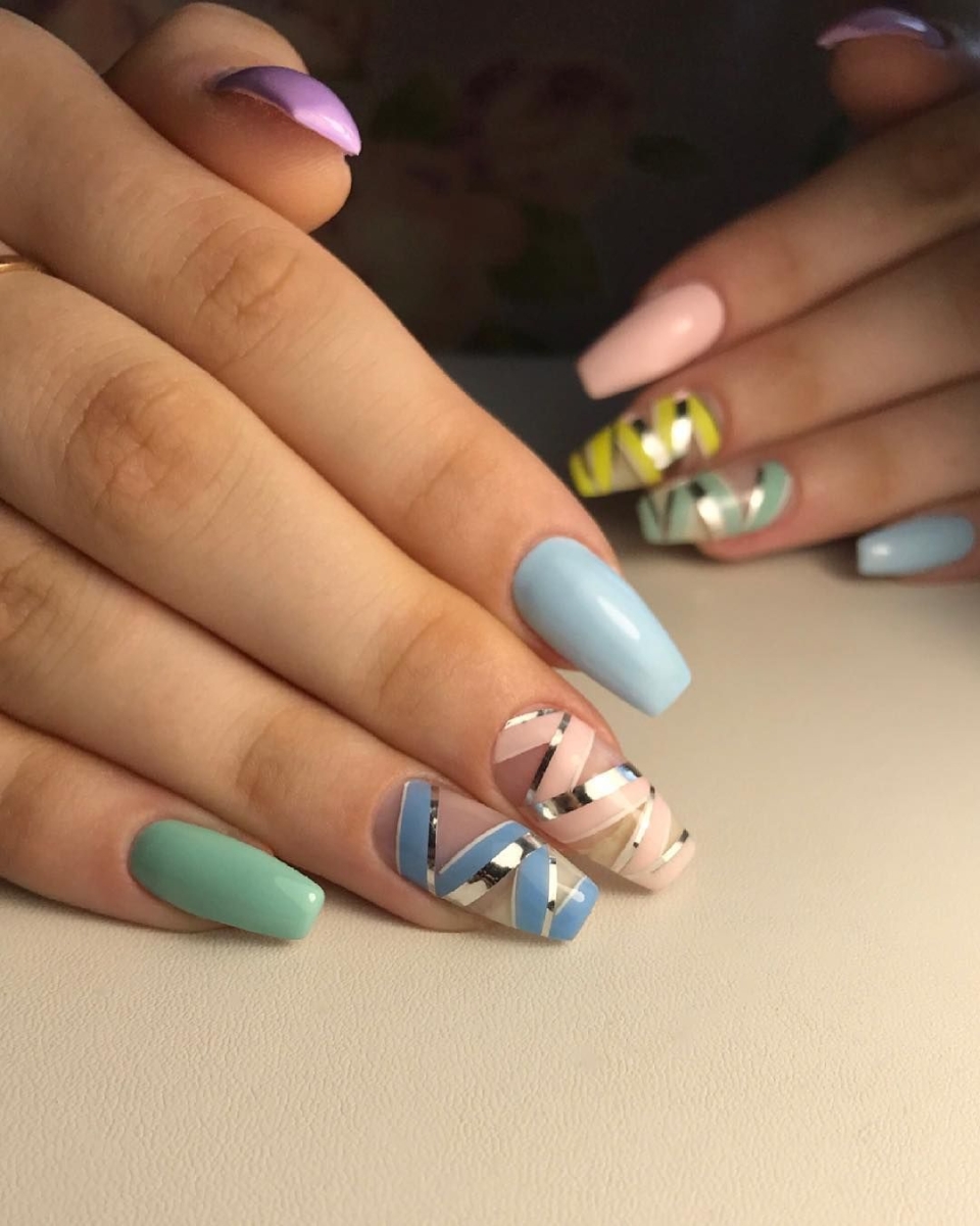 Стильный летний маникюр