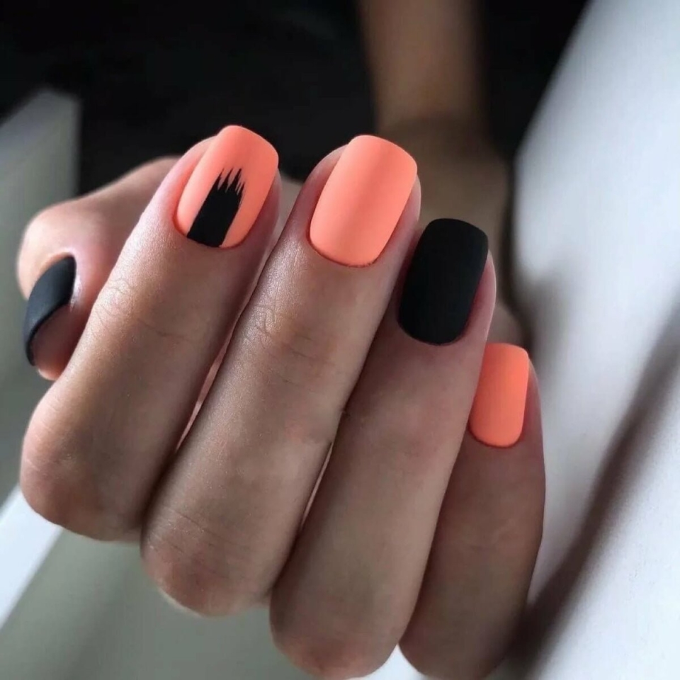 Матовые однотонные ногти