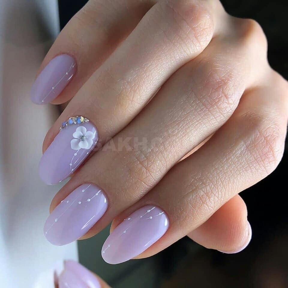 Маникюр в пастельных тонах