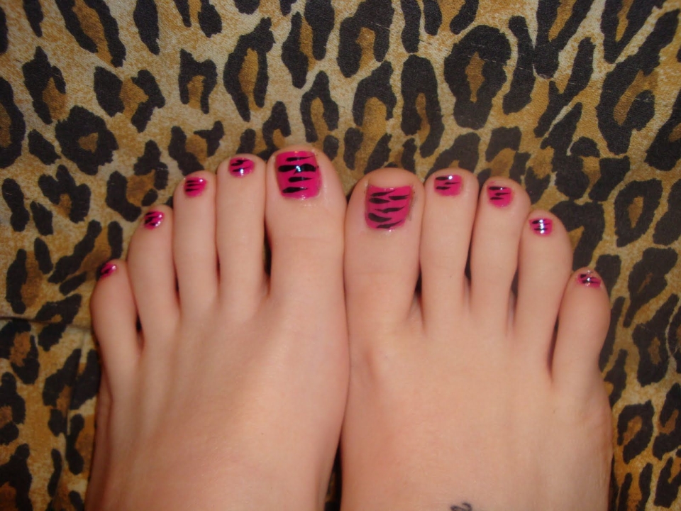 OPI Miami Beet
