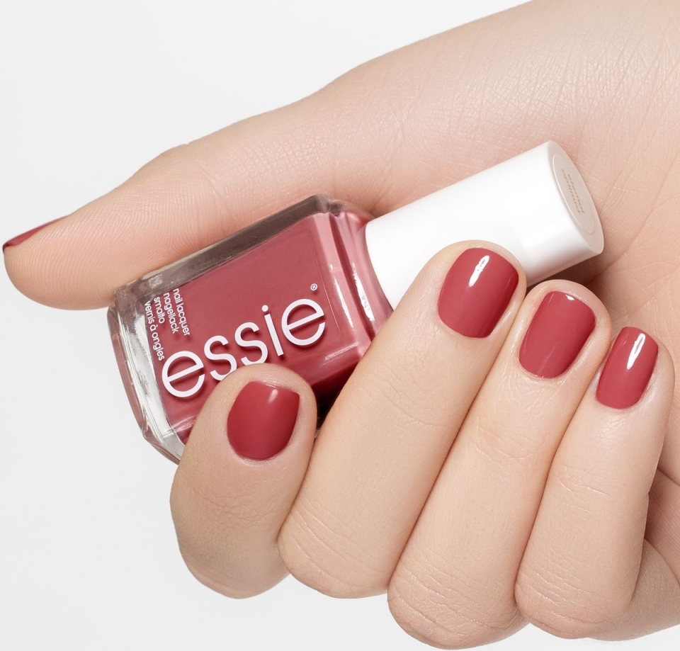 Лак Essie 24 задорный смех