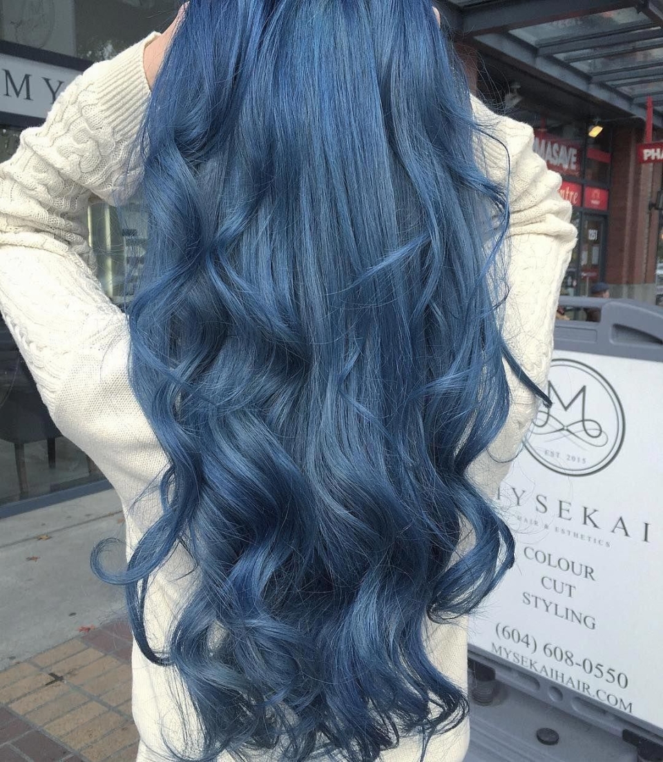 Почему синий холодный цвет волос