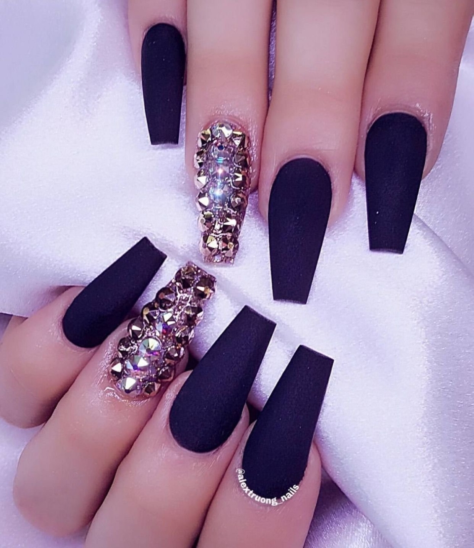 Самые красивые матовые ногти