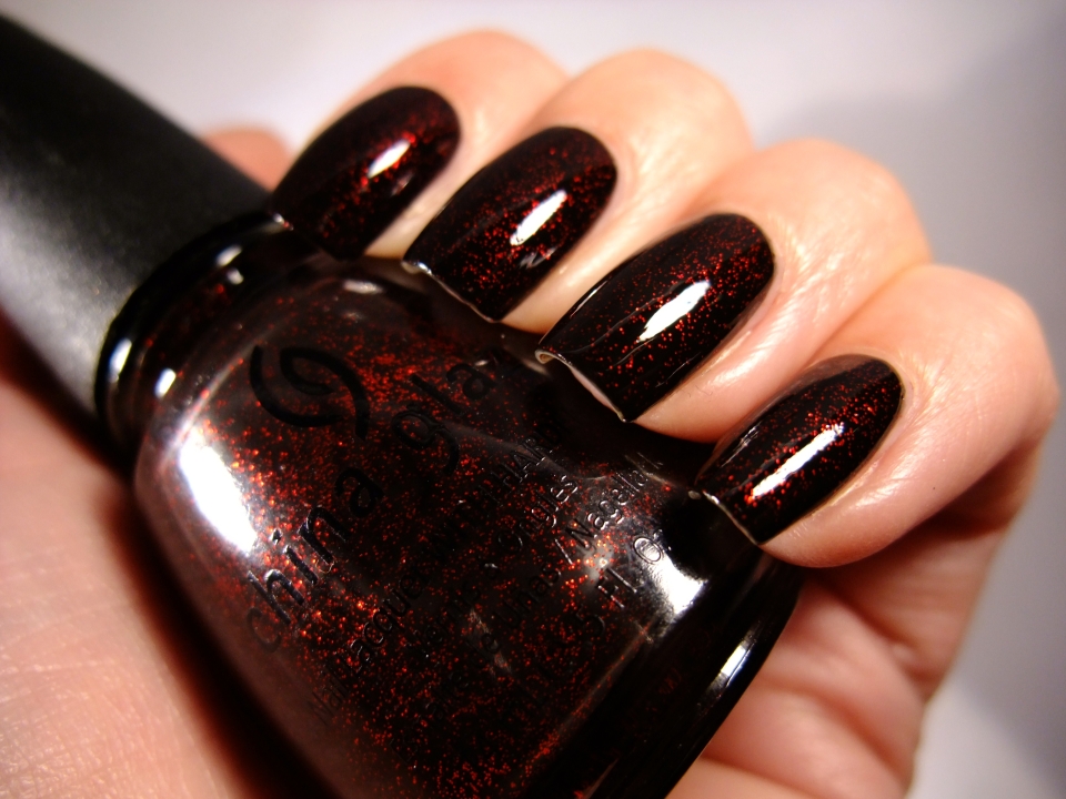China Glaze 601 lubu Heels