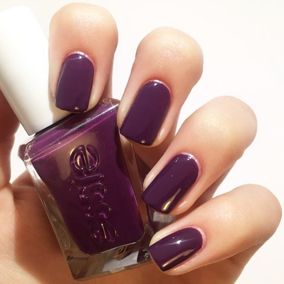 Essie Gel темно лиловый