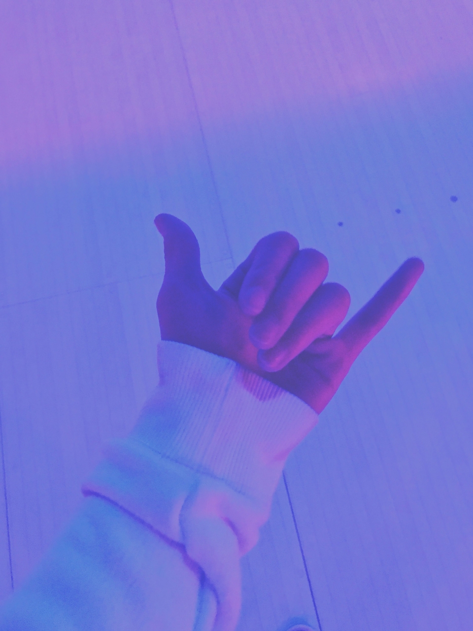 Фиолетовая Эстетика руки