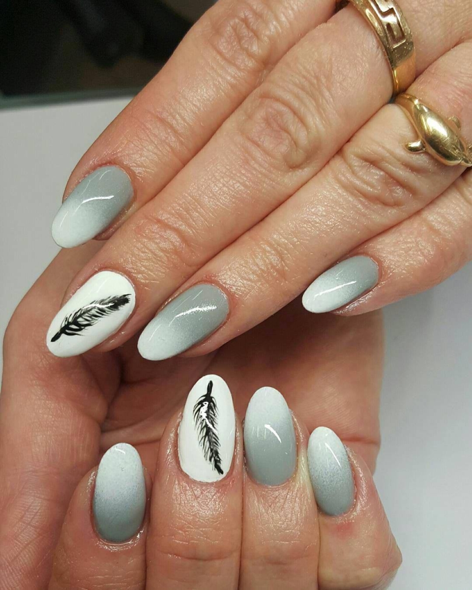 Manicure 2021 миндаль