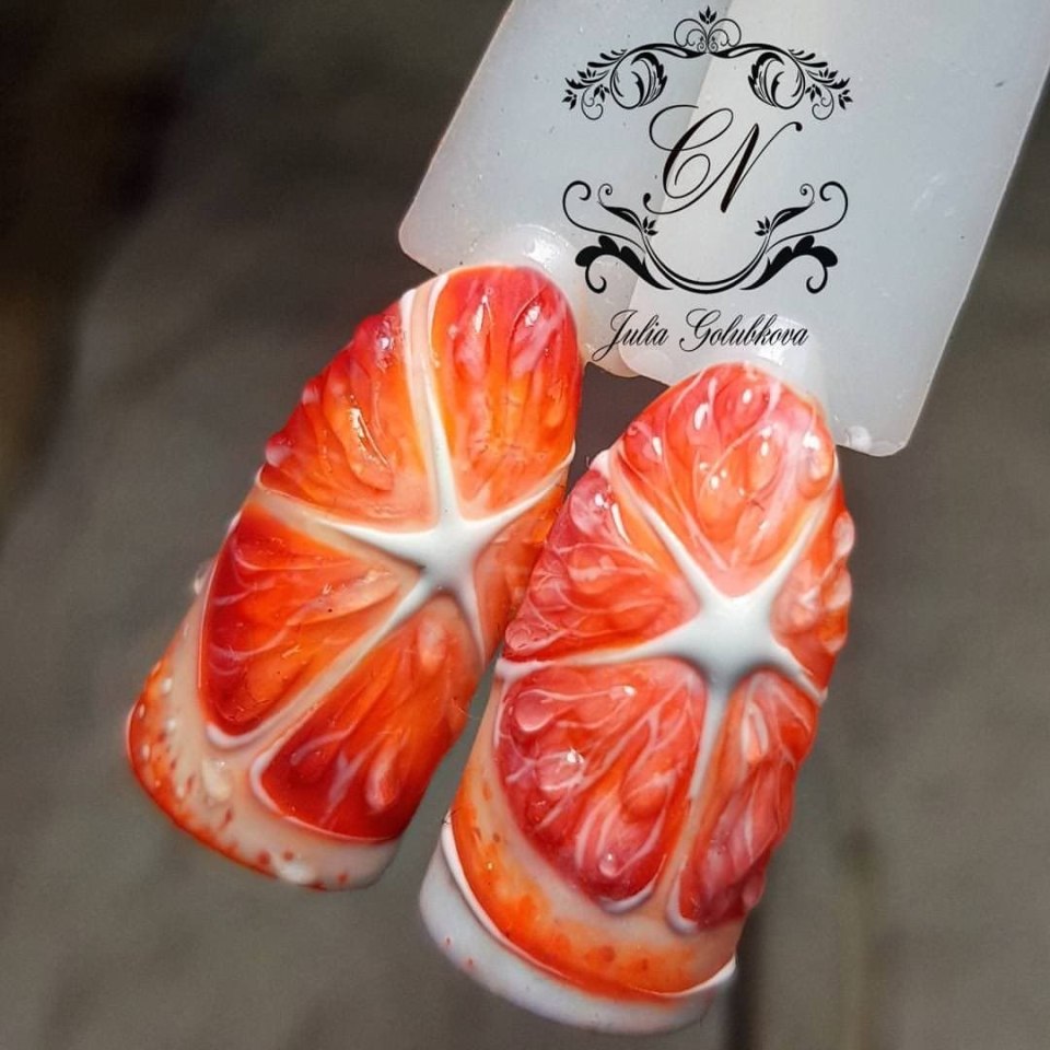 Апельсин на ногтях