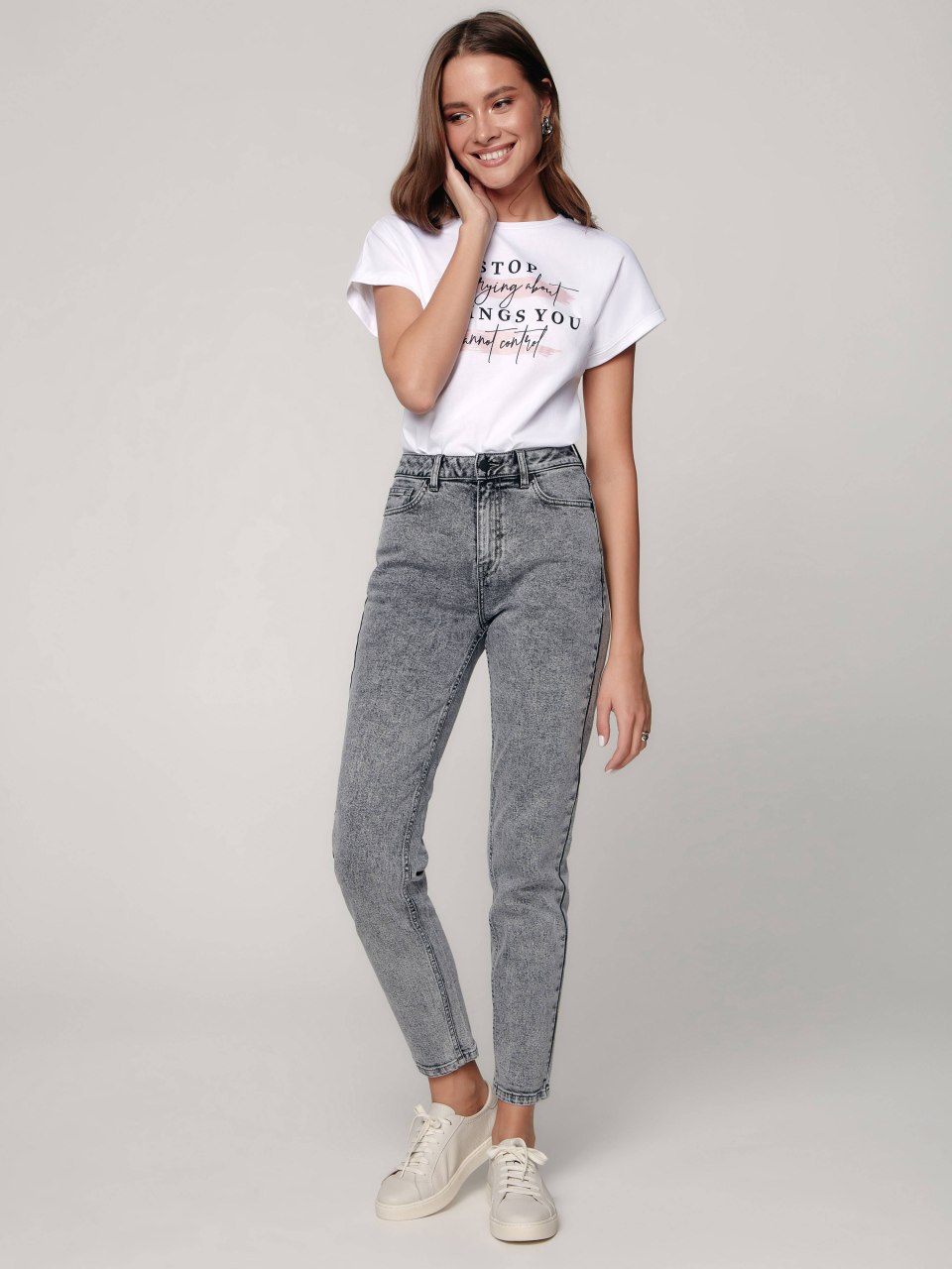 Джинсы Zara мом с высокой талией