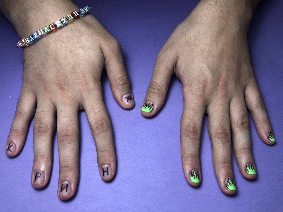 Готический маникюр