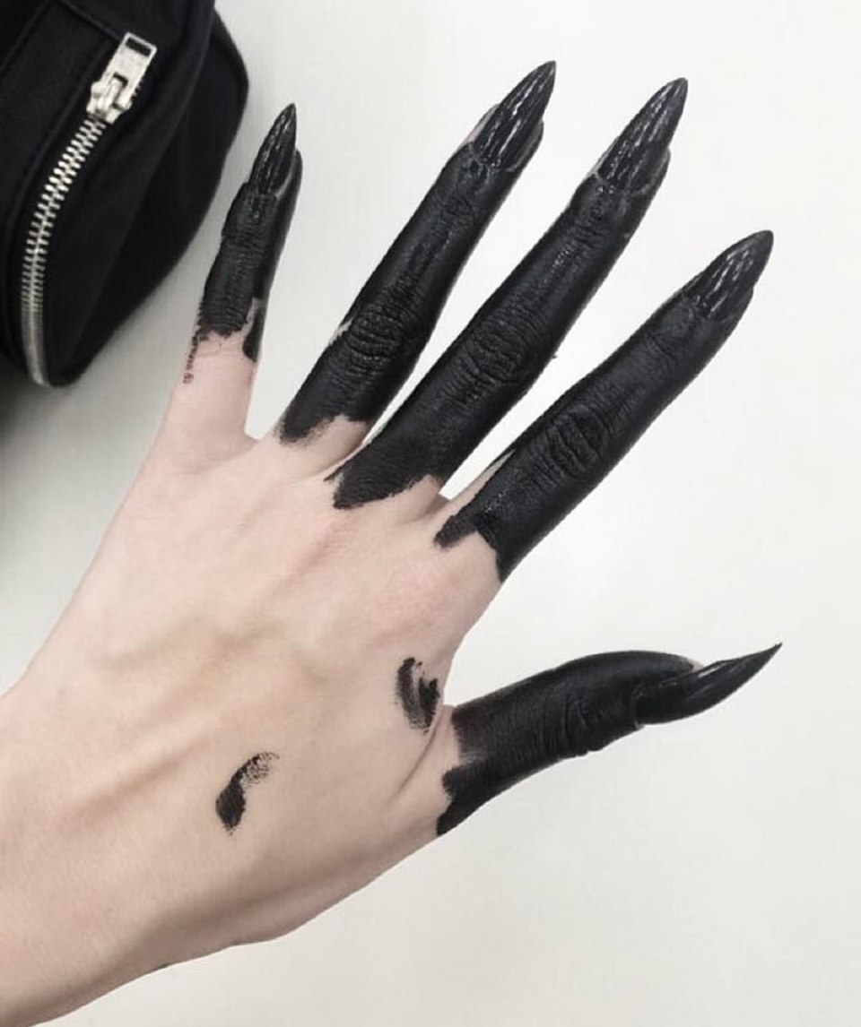 Мужской маникюр разноцветный