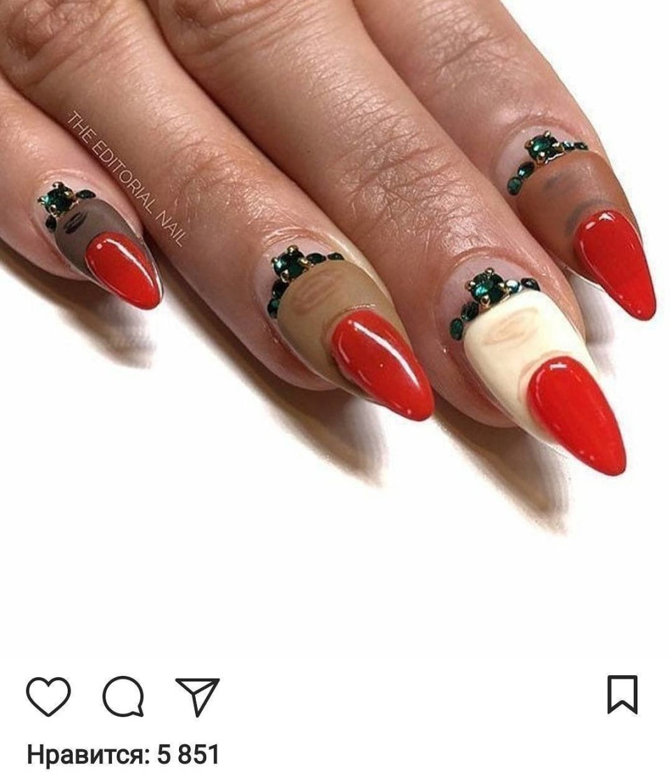 Длинныемстрашные ногти