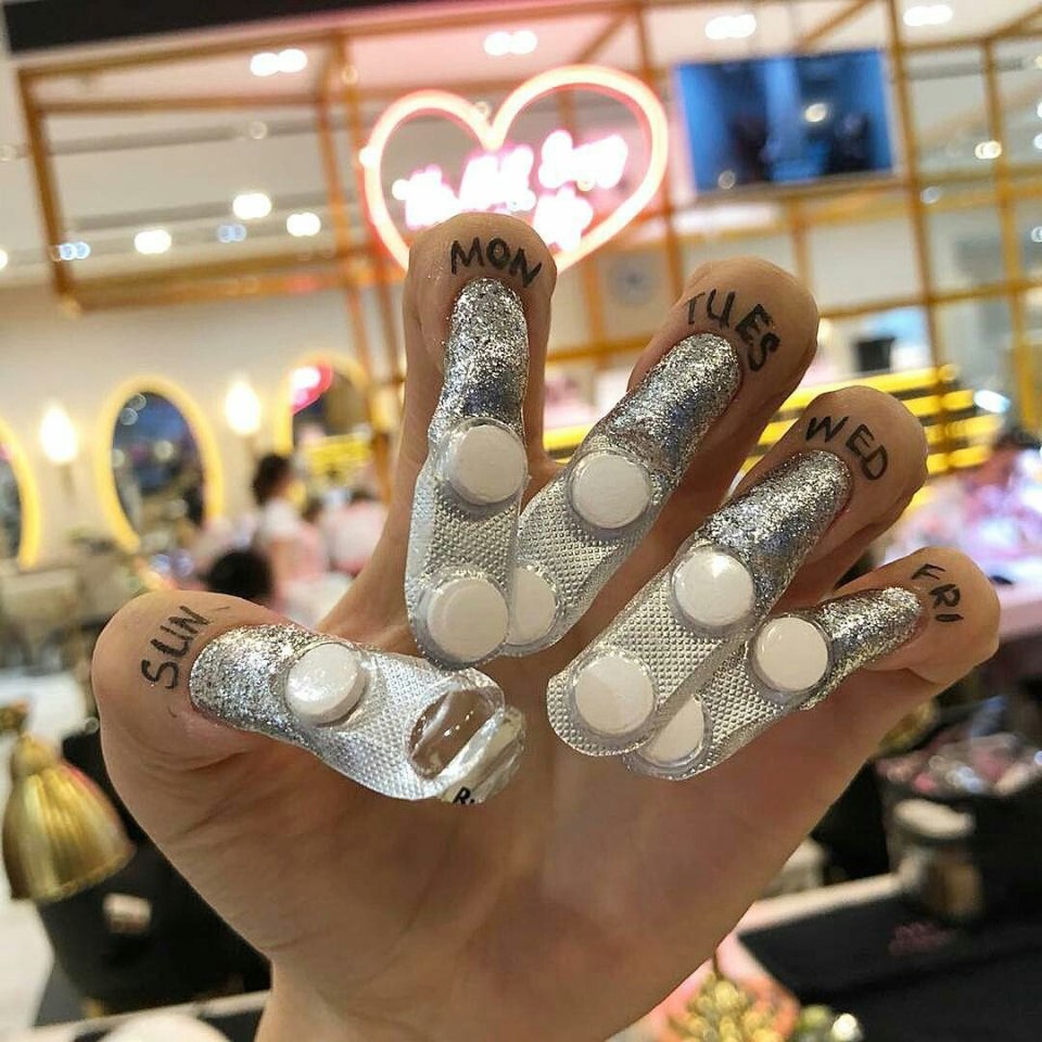 Ногти в стиле Чикаго