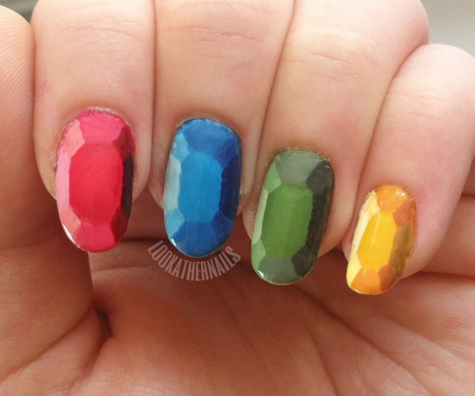 Rupee Nails