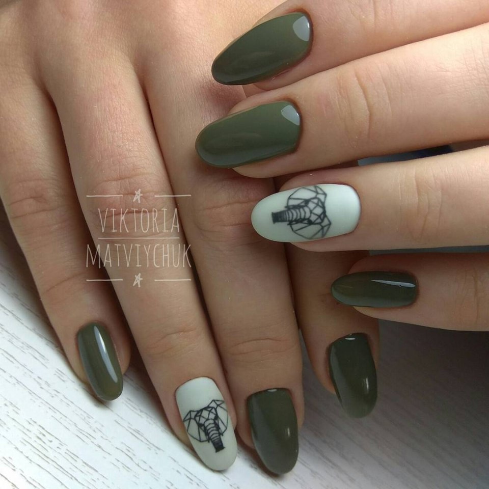 Маникюр хаки