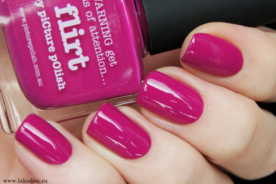 OPI Flashbulb Fuchsia
