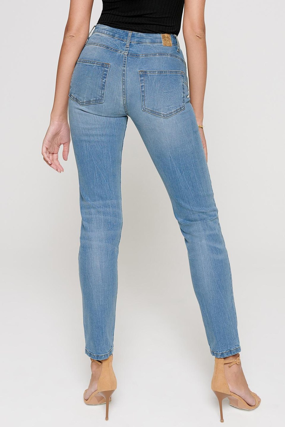 Джинсы High Rise mom Fit