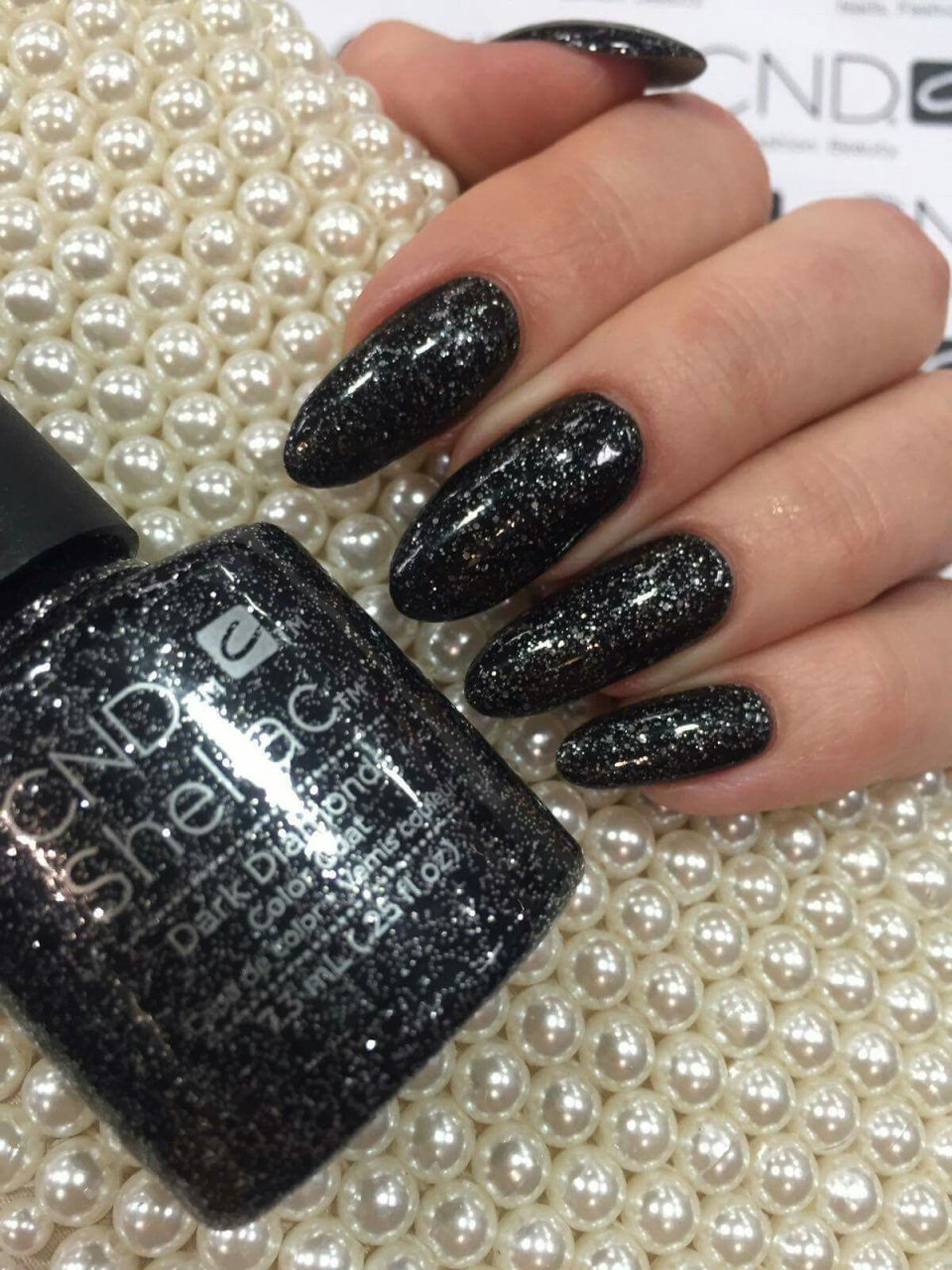 Shellac Dark Diamonds
