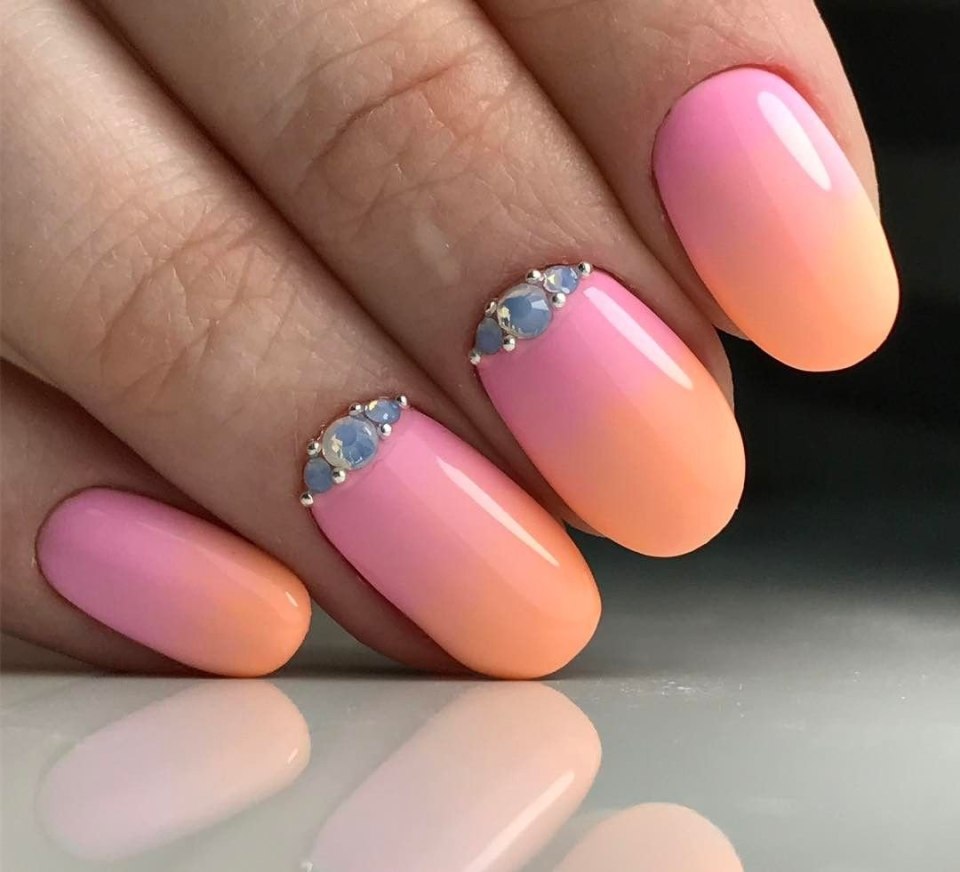 Маникюр градиент