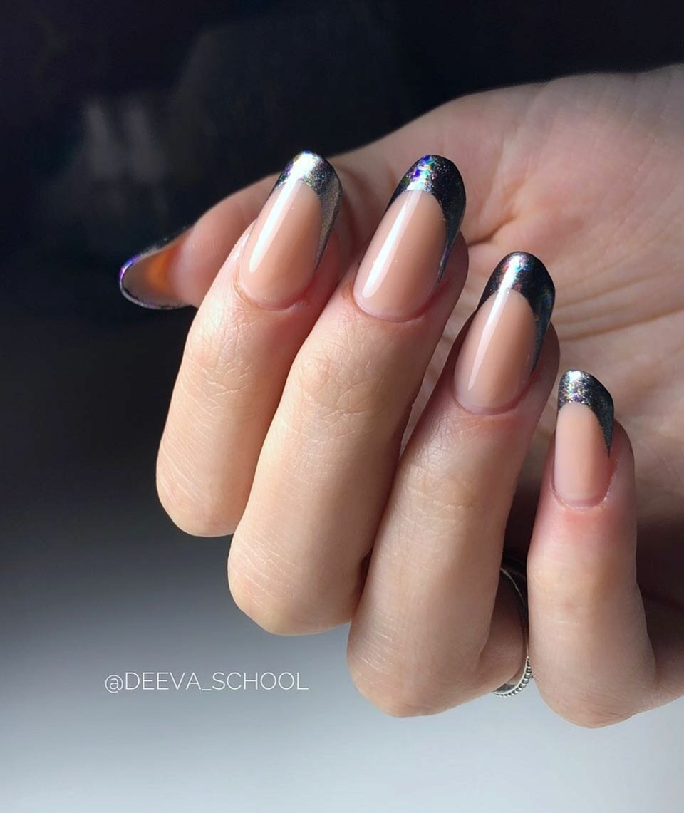 Полупрозрачные ногти