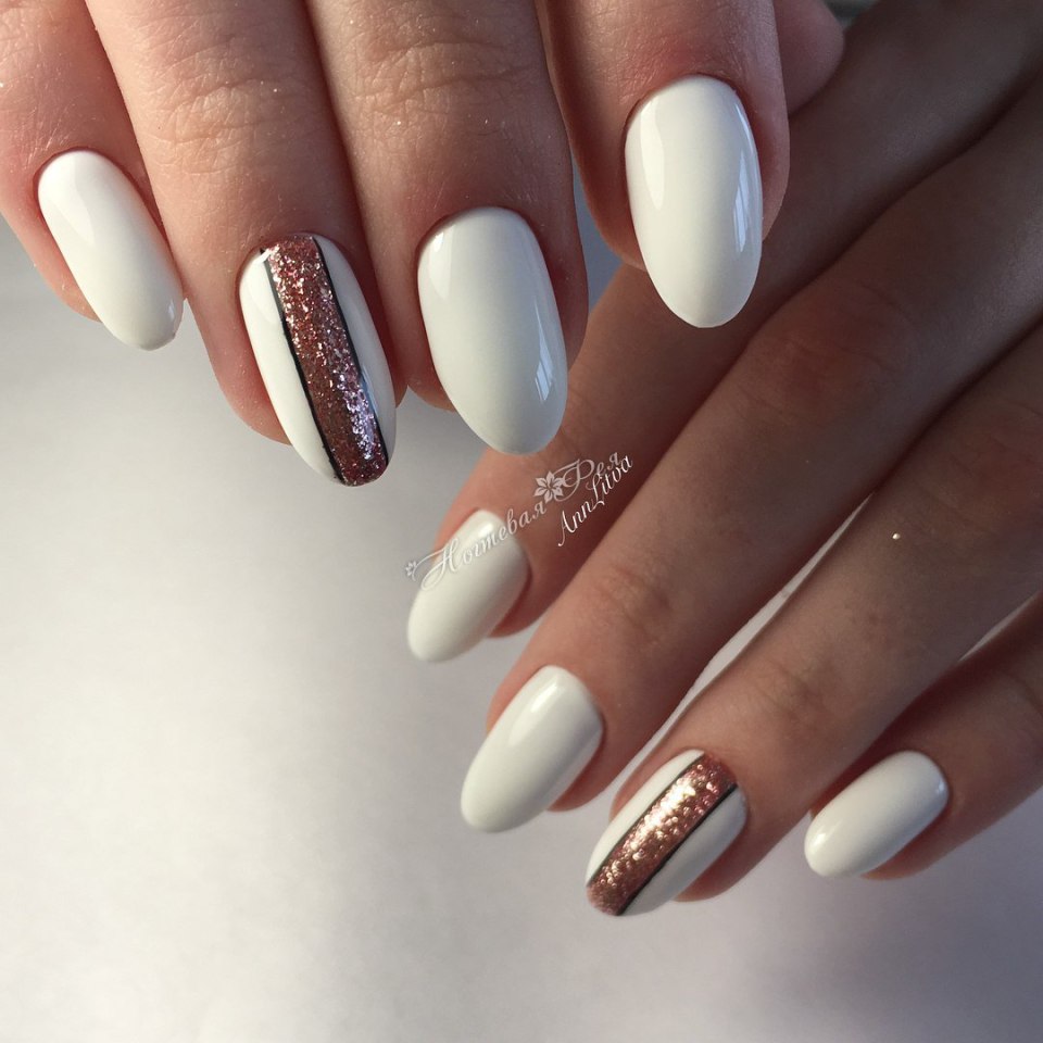 Красивый маникюр для бухгалтерши