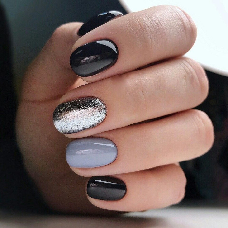 Черно серый маникюр