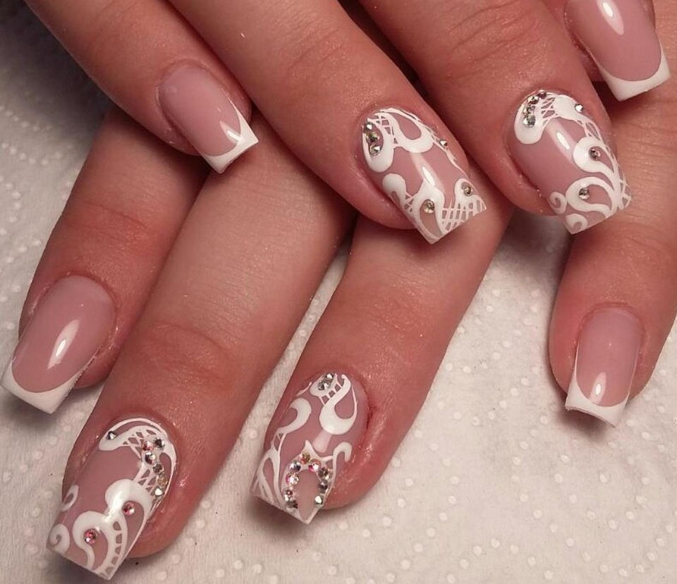 Свадебный маникюр френч