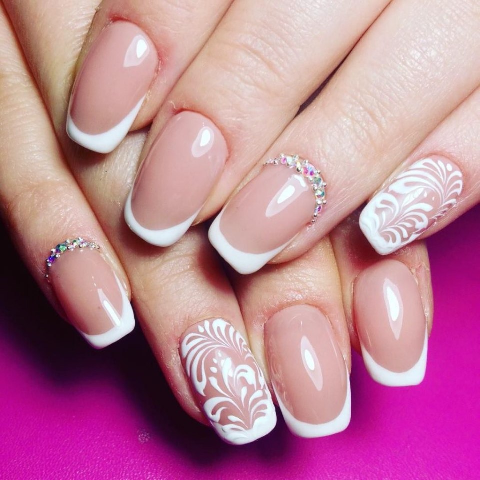 Французский маникюр