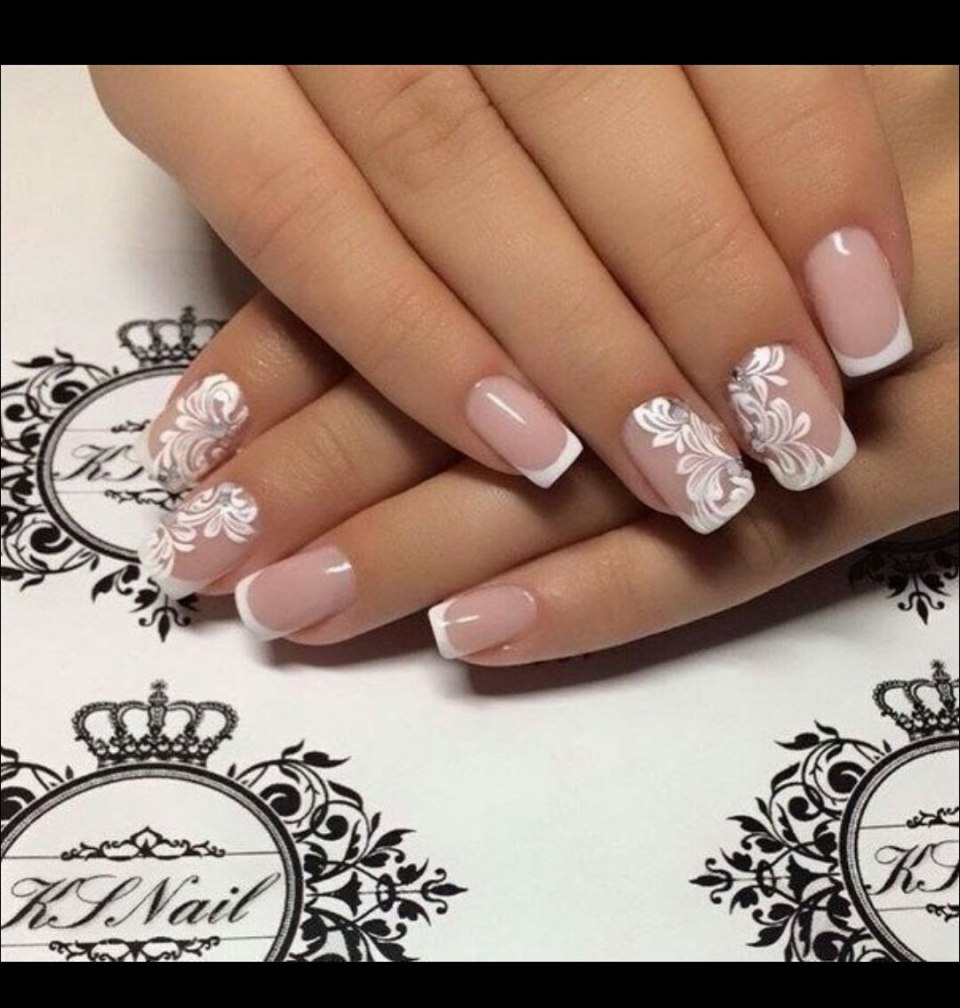 Маникюр необычный френч