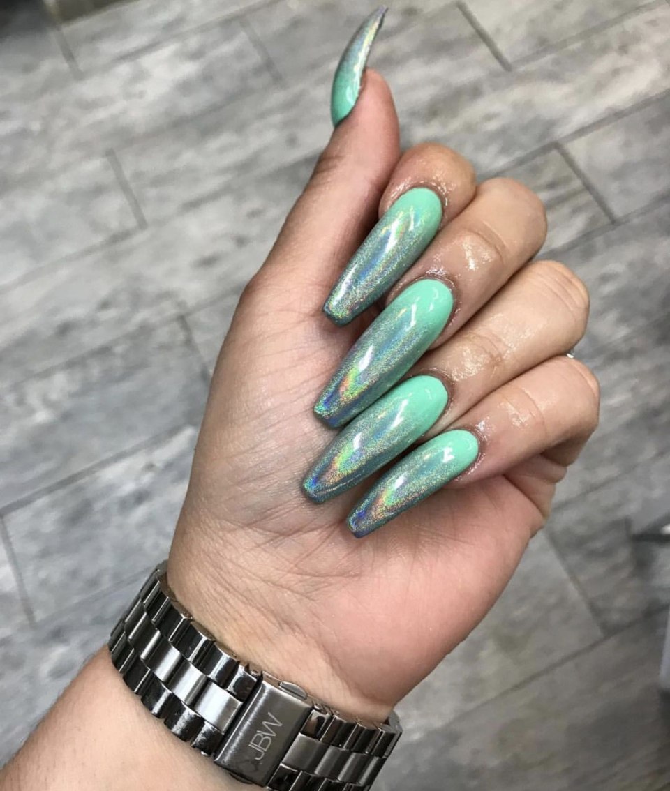 Необычный летний маникюр