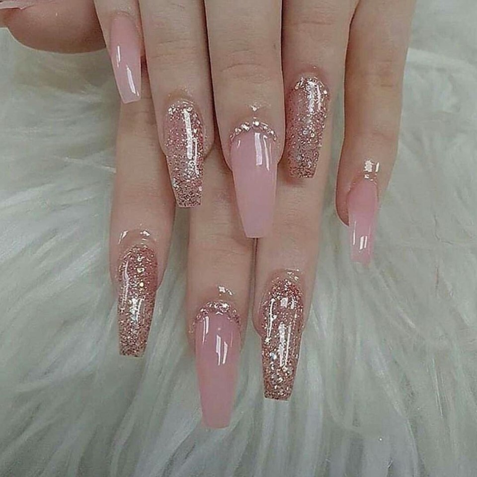 Маникюр балерина прозрачный