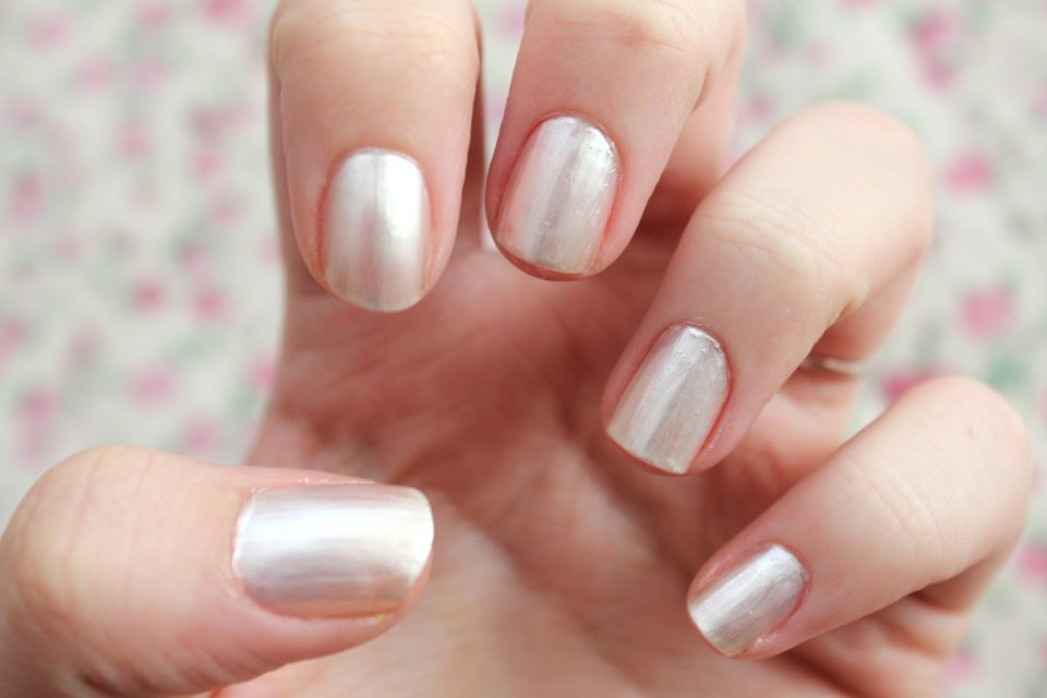 Essie Pearly White