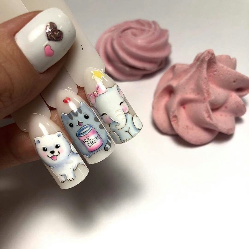 Маникюр с рисунком