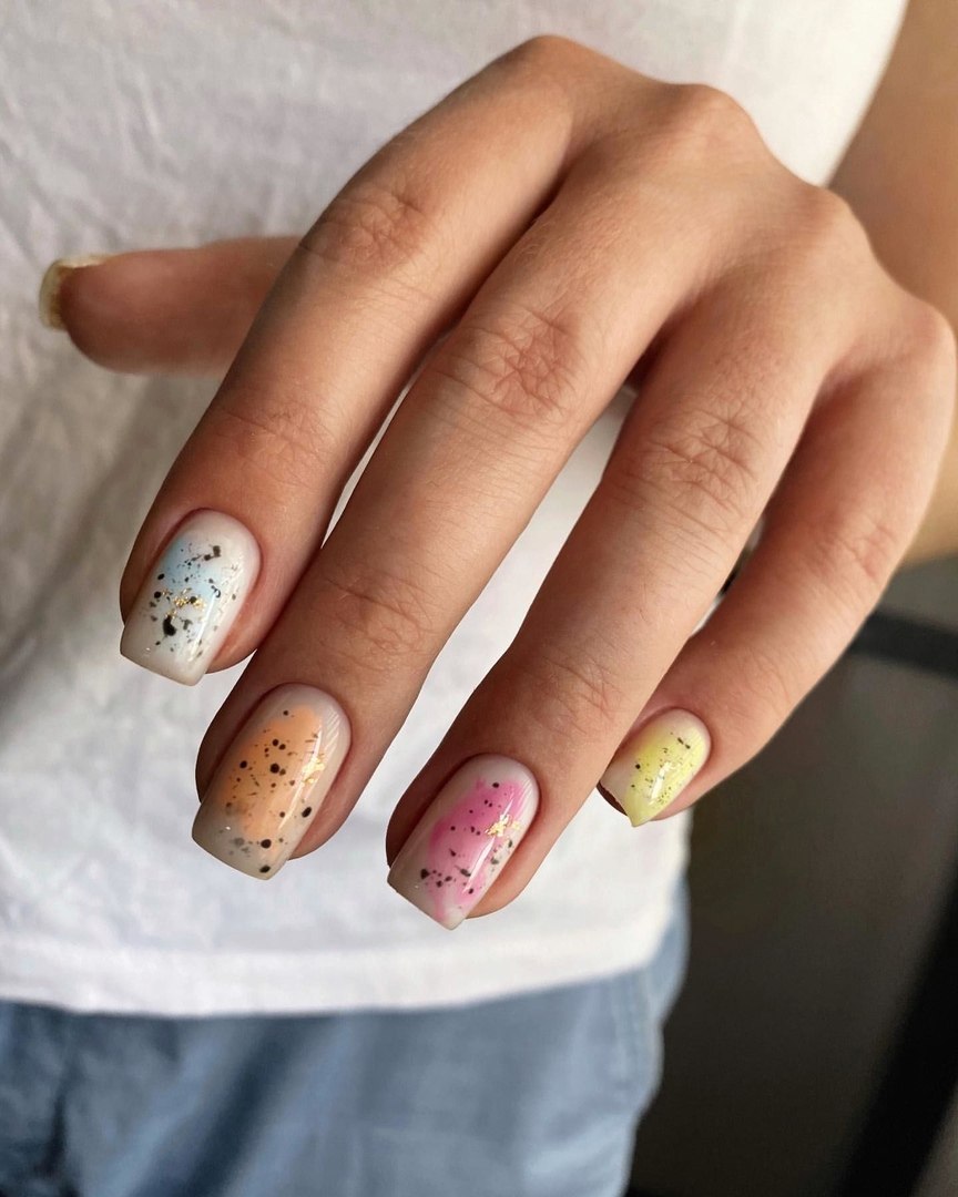 Маникюр 2021 лето нежный маникюр