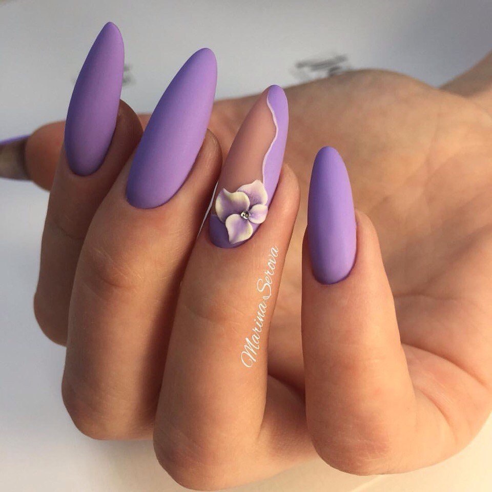 Ногти светло фиолетовые