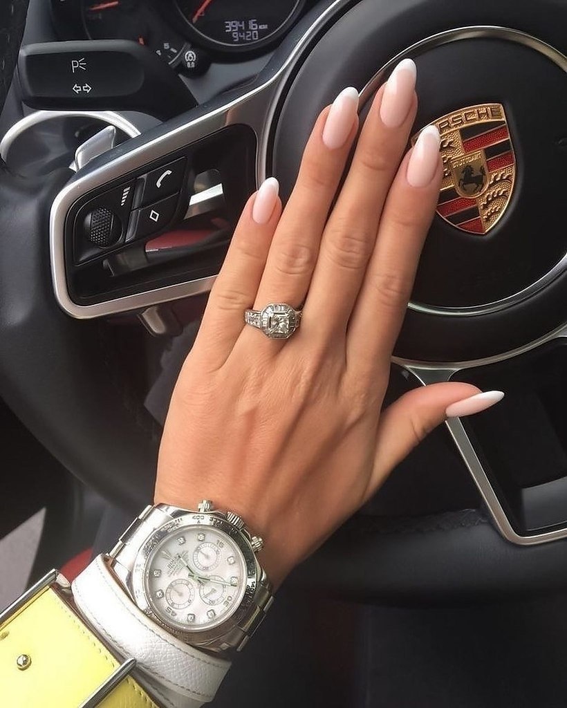 Богатый маникюр