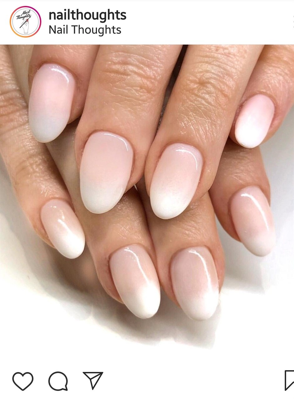 Маникюр градиент нюдовый