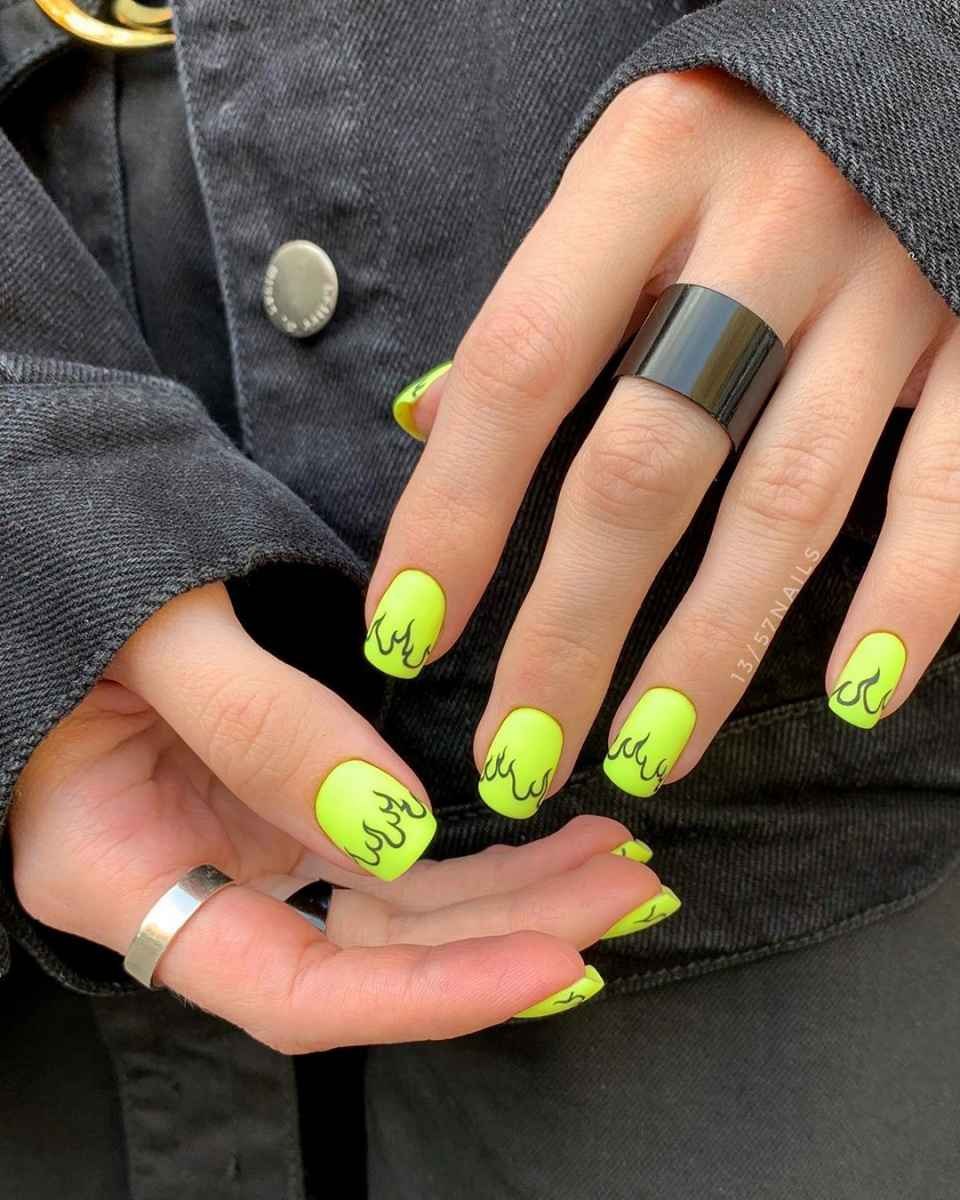 Маникюр на короткие ногти яркие цвета