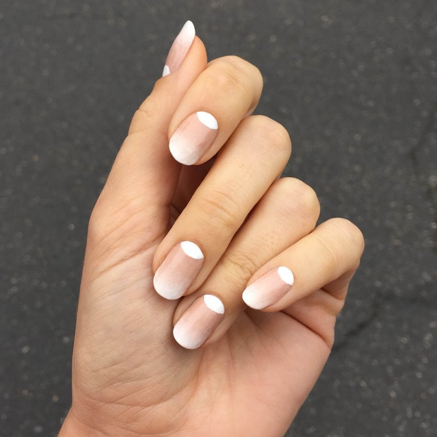 Лунный маникюр на короткие квадратные (78 фото)